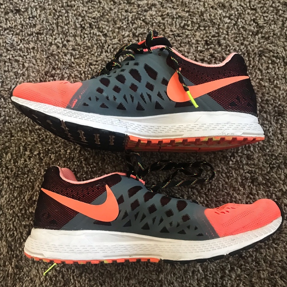 Women’s Nike Pegasus - 8.5 - used